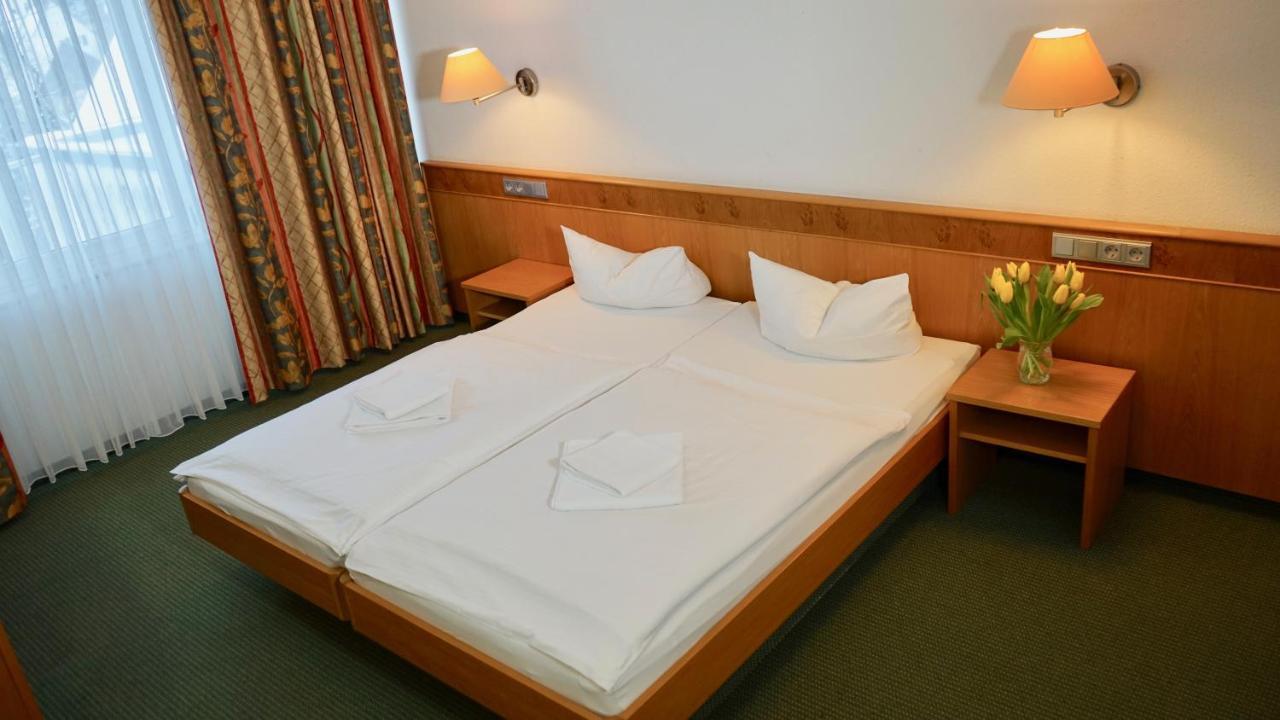 Landhotel Guenzburg Kupferzell Εξωτερικό φωτογραφία